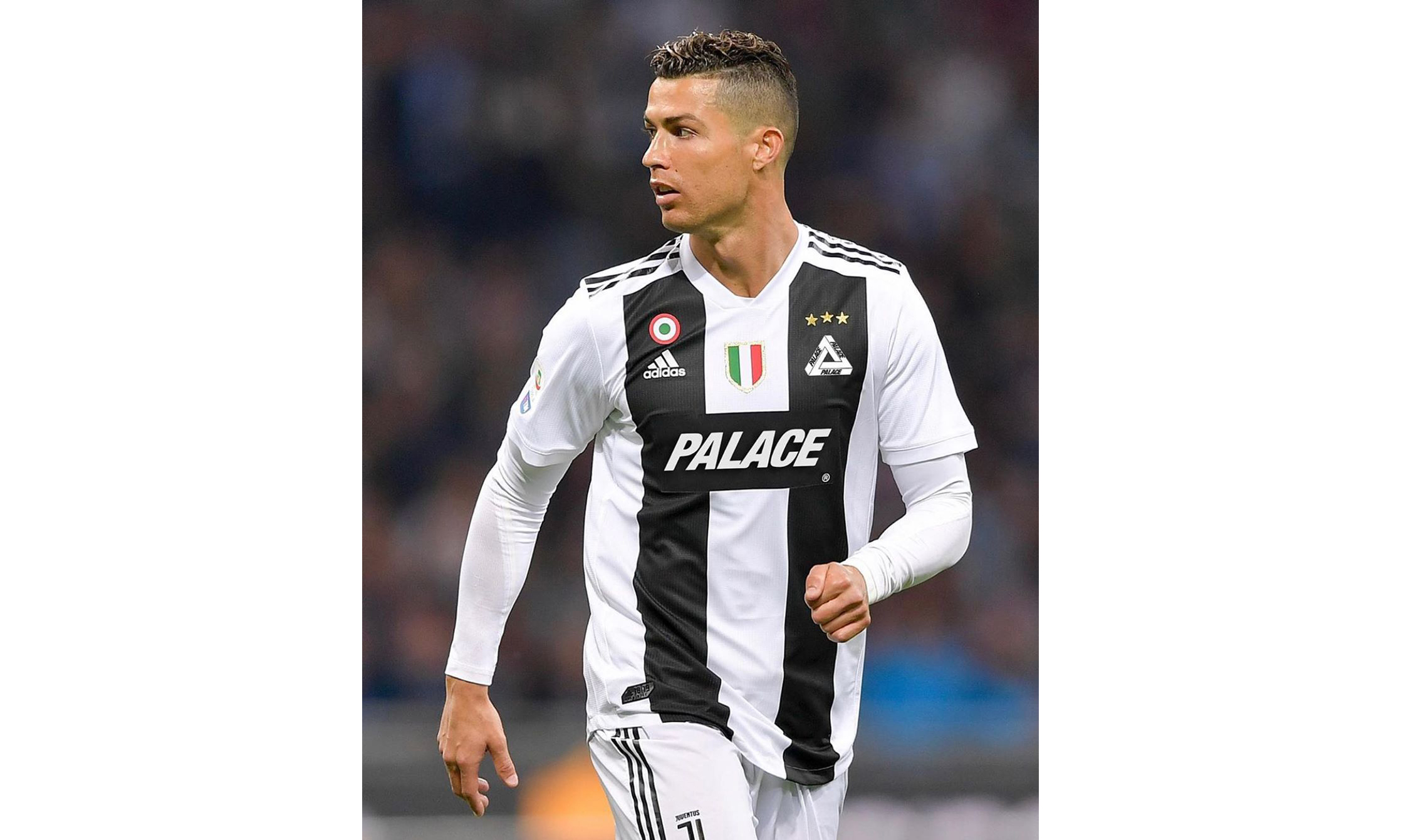 响应中足联文明行动月号召，青岛西海岸启动文明球迷评选活动（青岛西海岸启动文明球迷评选，积极响应中足联文明行动月）