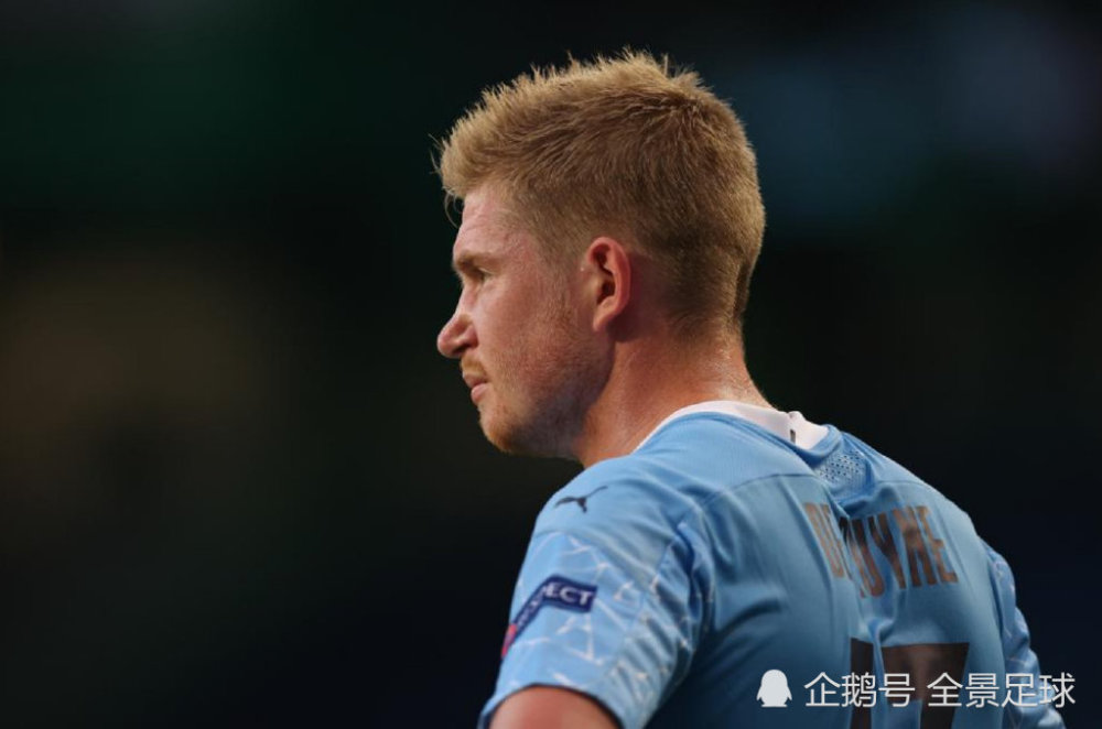 拉菲尼亚拒绝亿万诱惑！巴萨核心霸气宣言：我的心只属于这里（拉菲尼亚回绝天价报价：只愿为巴萨而战）