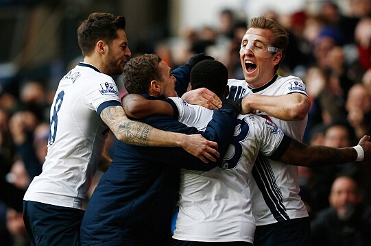 记者：曼城愿意冬窗外租18岁前锋桑加雷，安德莱赫特等队有意（曝曼城愿在冬窗外租18岁锋线新星桑加雷，安德莱赫特等队有意引进）