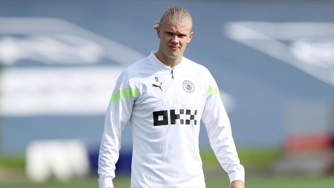 穆帅：那不勒斯伤病多？别逗我笑了，我们的伤缺才让我发愁（穆里尼奥：别拿那不勒斯伤病说事，我更愁我们这边的伤缺）