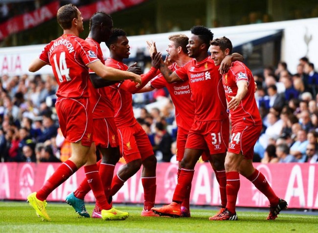 湖人浓眉哥篮下统治球队获胜（浓眉制霸内线，助湖人取胜）