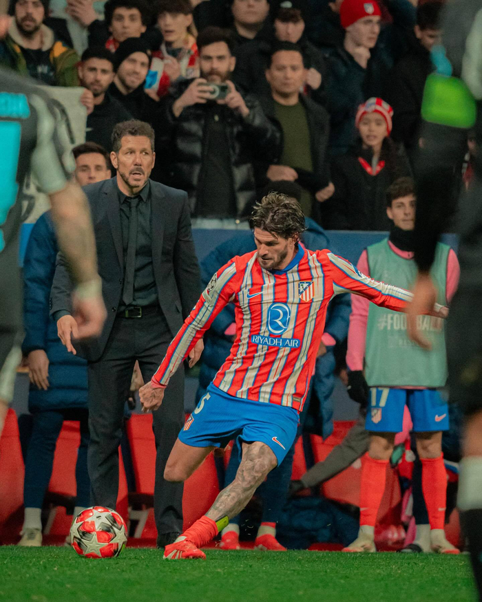 广东93-106山西 球员评价：2人满分，2人及格，4人低迷