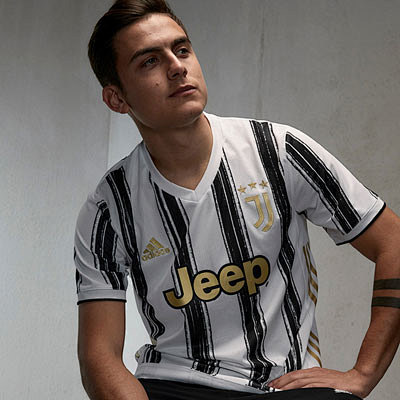 欧冠战报：西蒙屡献神扑，巴尔科拉中框，巴黎0-0闷平毕包（欧冠快讯：西蒙连番神扑，巴尔科拉中柱，巴黎与毕包0-0收场）