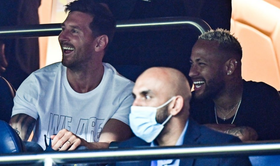 佩工：胜利是送给球迷的圣诞礼物，希望明年能继续保持好状态（佩工：胜利当作送给球迷的圣诞礼，盼明年保持佳态）